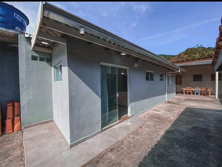 Kitnet Encontro Das Praias Убатуба Экстерьер фото